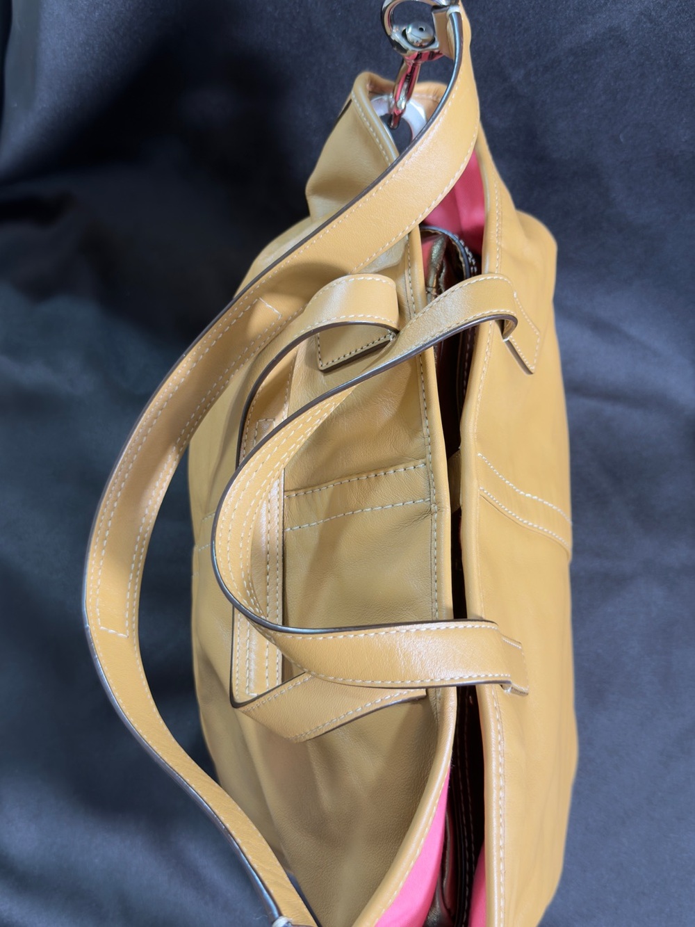 COACH Hadley Tan Leather Duffle Bag F27728 Vibrant Hot Pink Lining - Picture 7 of 13
